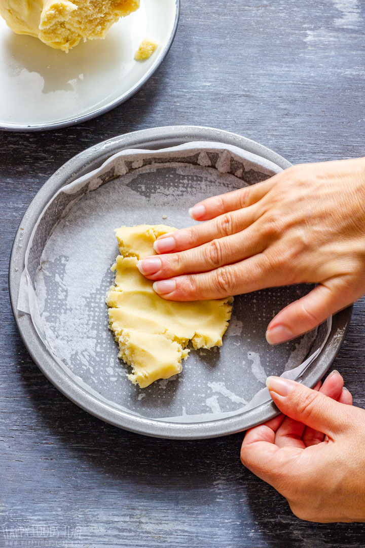 How to make Strawberry Coconut Tart Step 2 (Pastry)