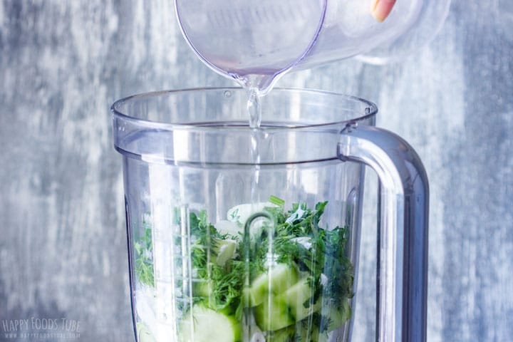 How to make Cold Cucumber Soup Step 2