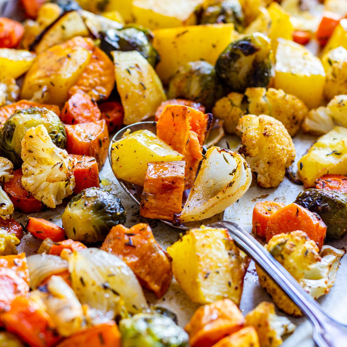 Thanksgiving Chicken Over Roasted Vegetables Recipe