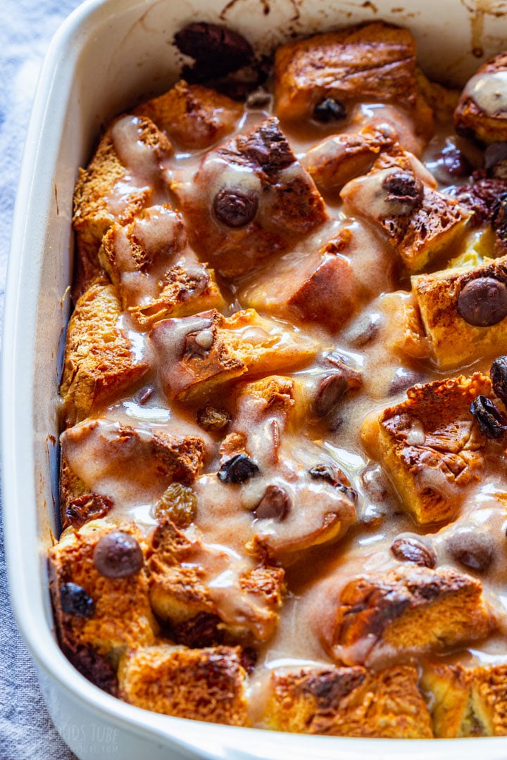 Brioche bread pudding with sauce