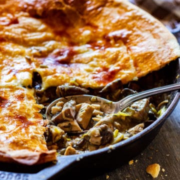 Chicken and mushroom pie recipe