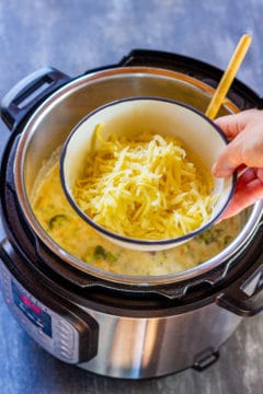 How to make broccoli cheese soup in instant pot step 4