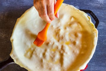 How to make chicken mushroom pie step 6