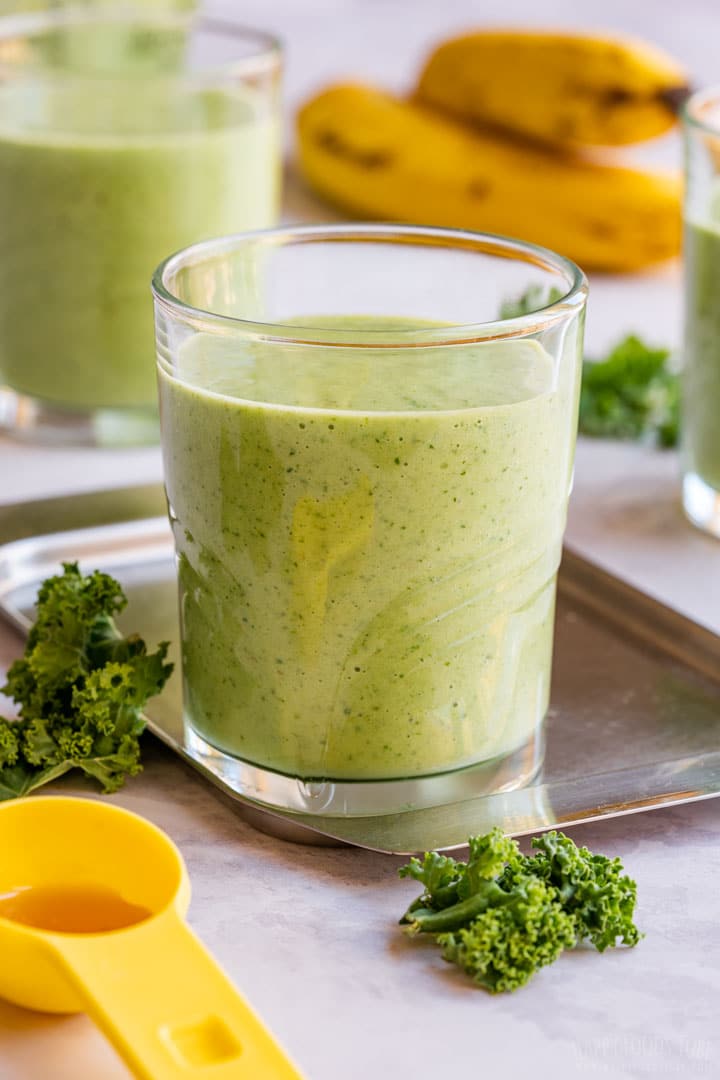 Green breakfast smoothie with spinach and kale