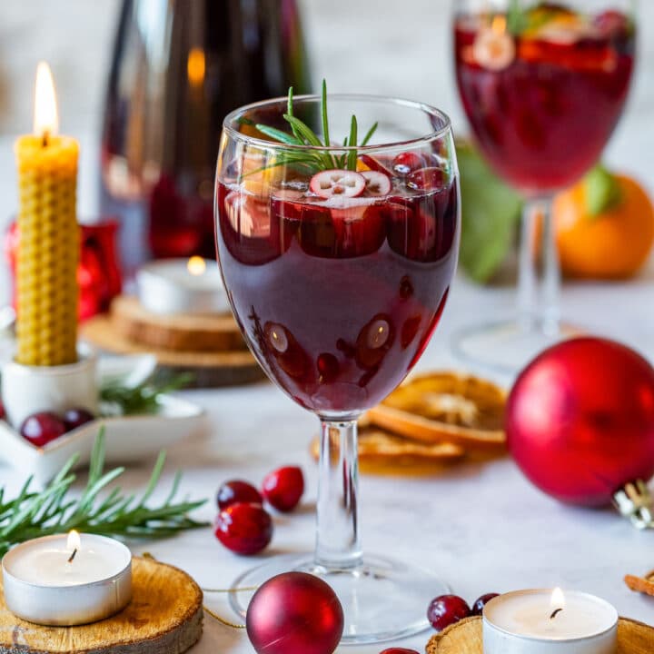 Christmas sangria recipe for holidays.