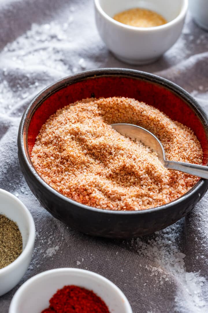 Small bowl of seasoned salt for extra flavor.