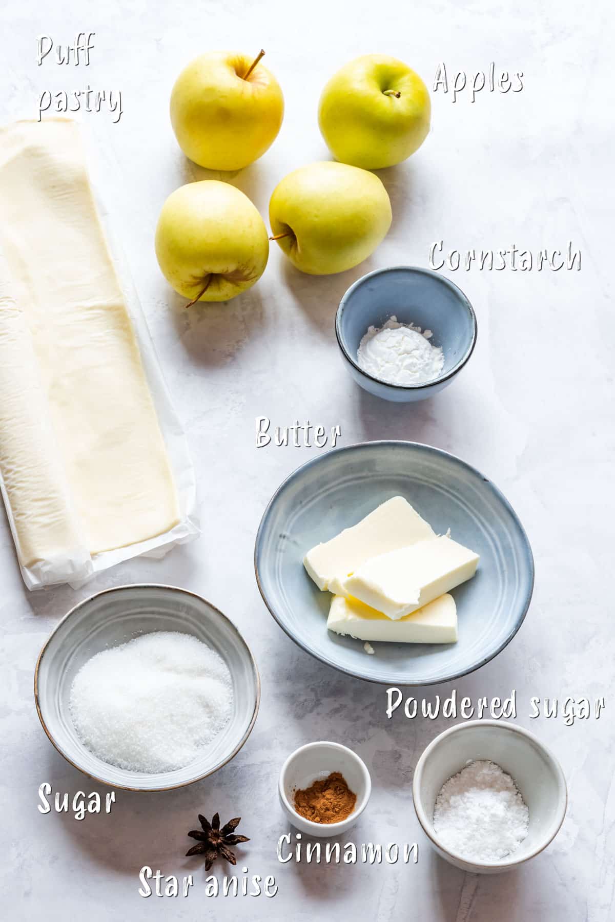 Ingredients of apple strudel.