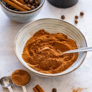 Pumpkin pie spice recipe picture.