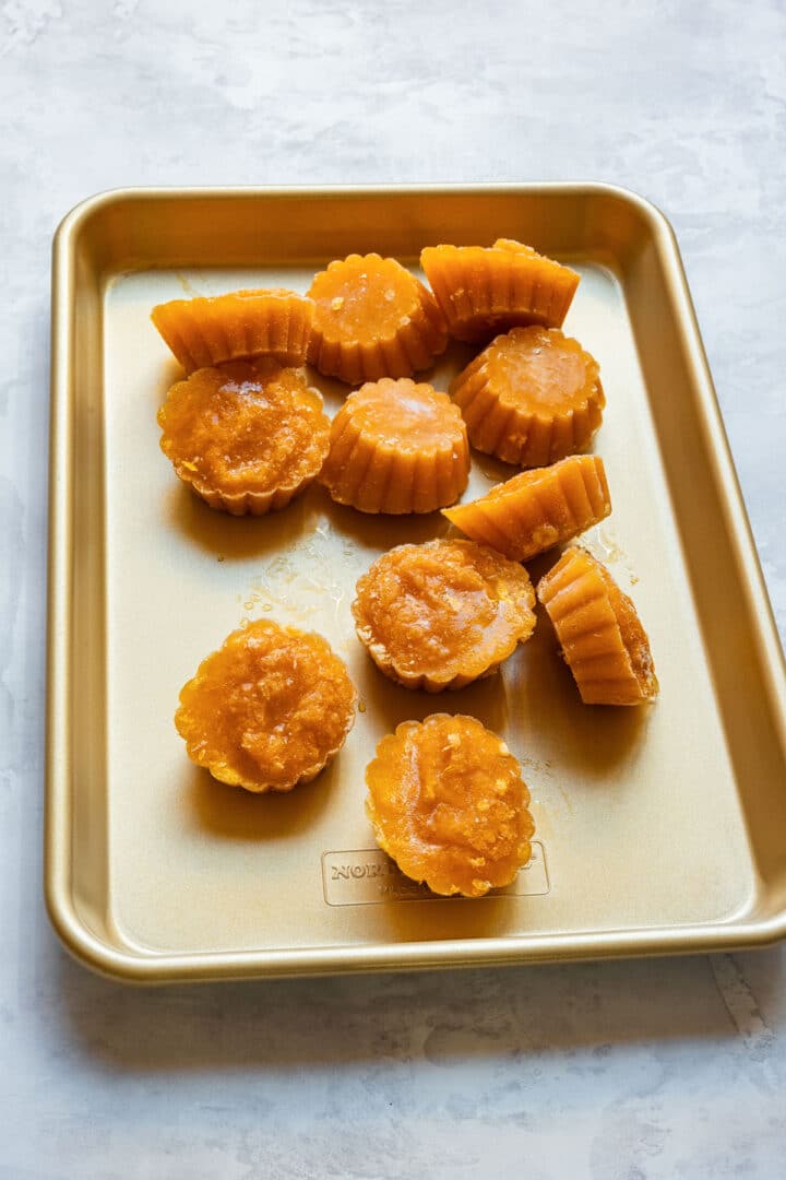 Frozen vegetable puree portions for adding to soups and sauces.